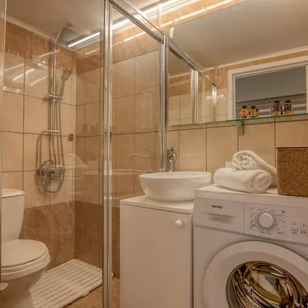 Modern 2 With A Yard * Chania (Crete)