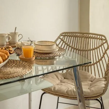 Modern 2 With A Yard