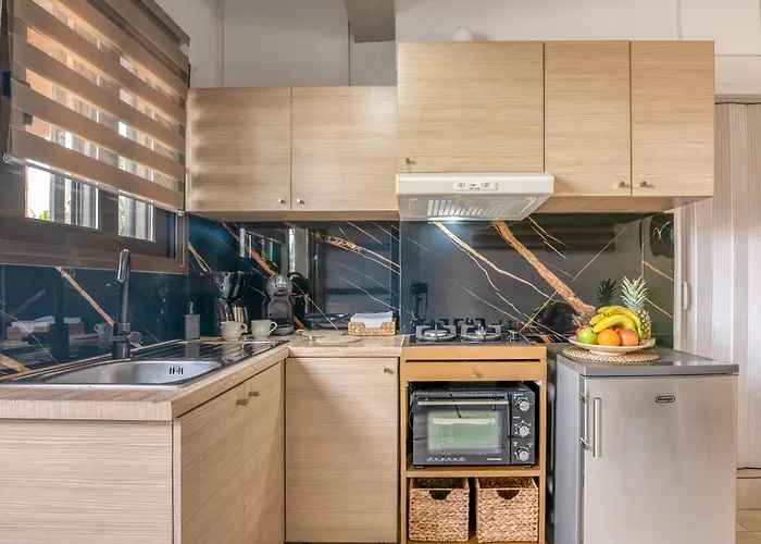 Διαμέρισμα Modern 2 With A Yard Χανιά